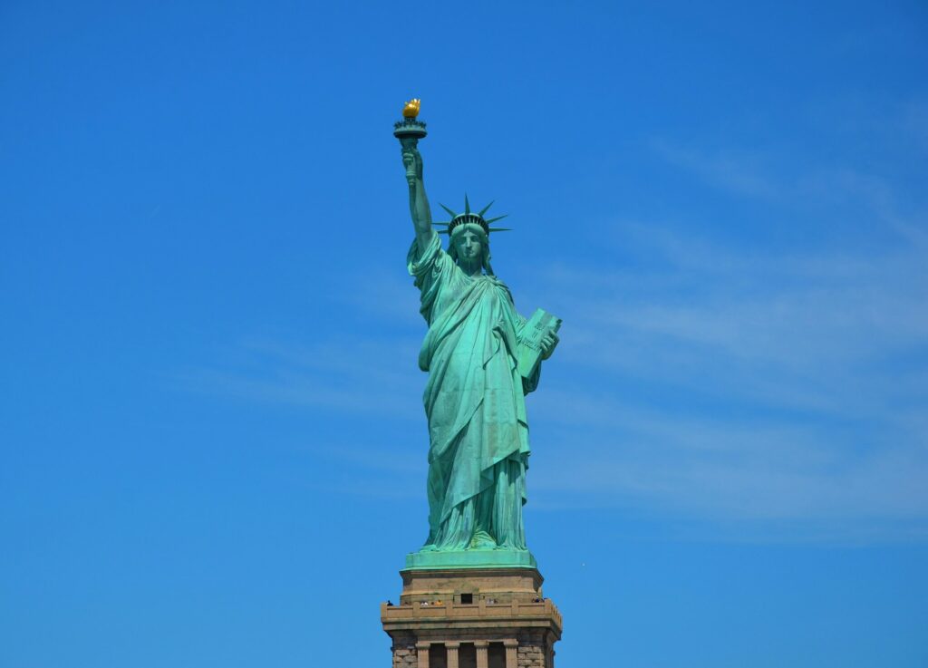 anna-mircea-oJ5NWpoJSz4-unsplash Trump’s 2025 travel restrictions hit 19 nations, excluding Pakistan. Economies face talent loss, disrupted trade, and investment impacts—science insight included.